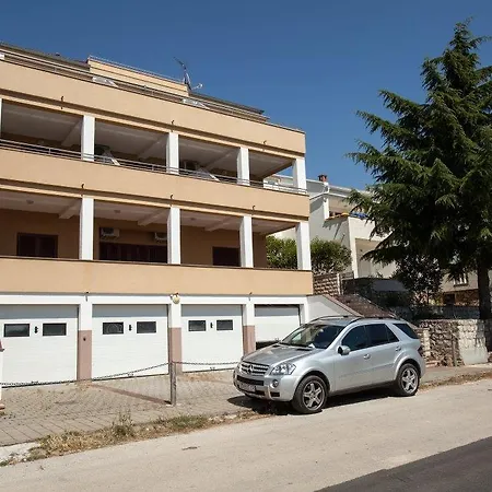 Apartamento Marija *